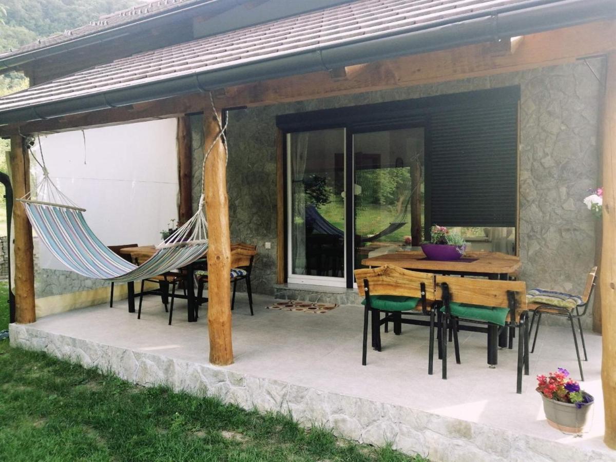 Willa Vacation House Studenac Bihać Zewnętrze zdjęcie